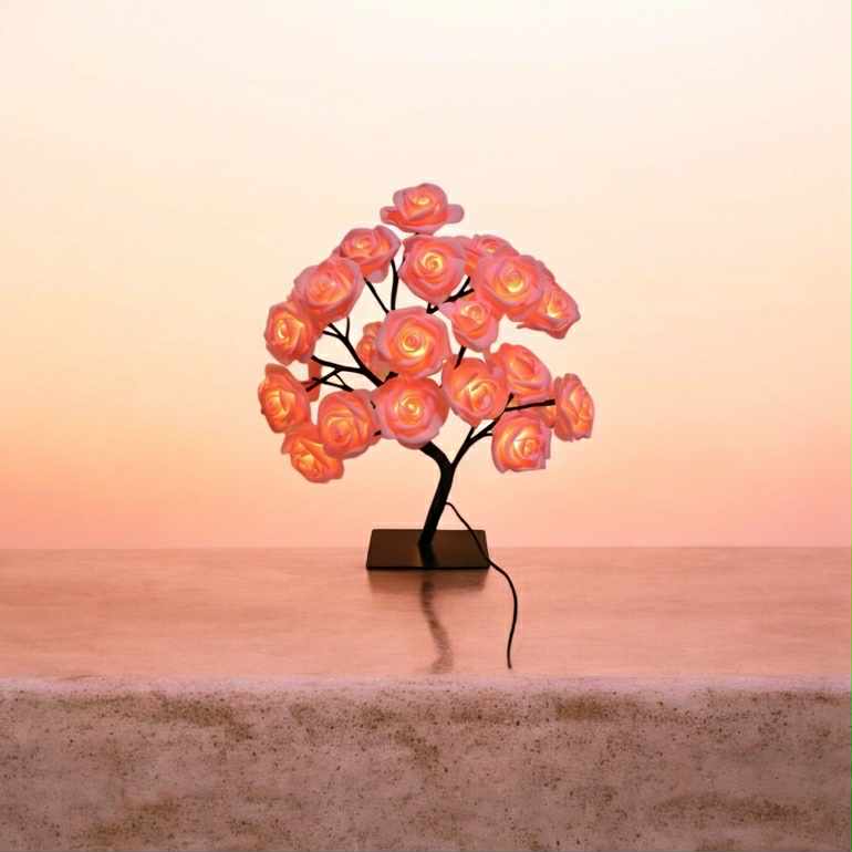 Lampka LED Drzewko Róż - Idealny Prezent dla Niej